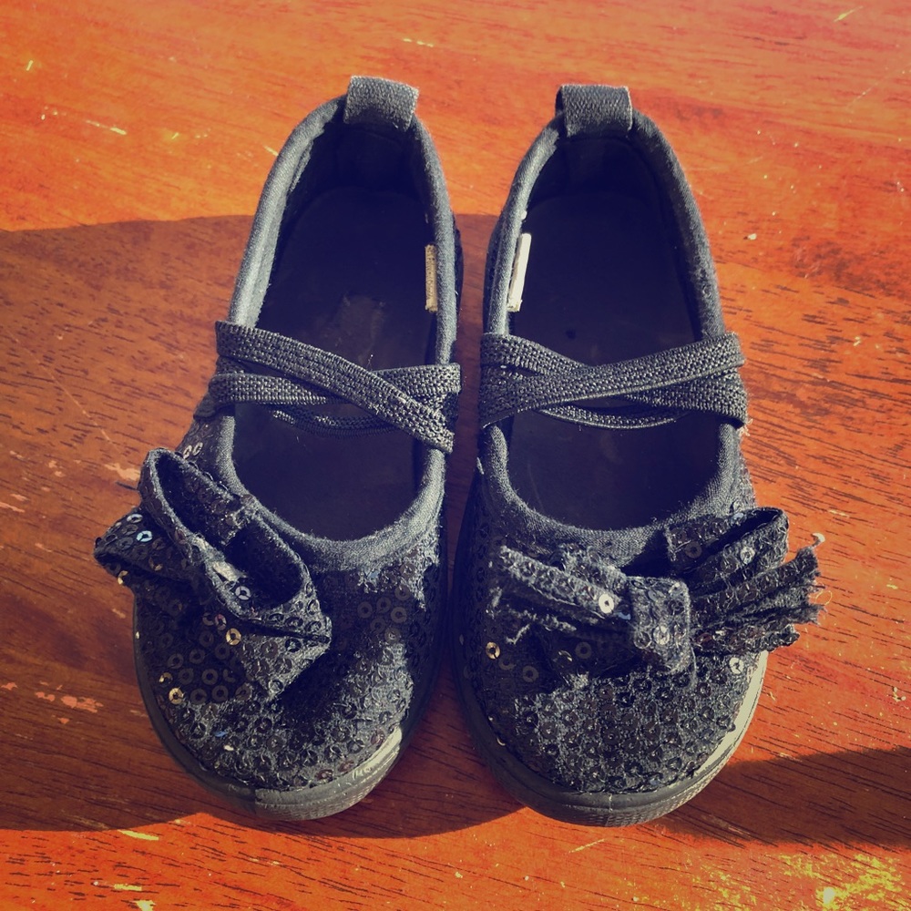 Toddler Sequins Shoes 🖤 Size 6